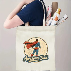 Person carrying an “Awesome Dad” Father’s Day tote bag over the shoulder, perfect for celebrating the dad who’s your everyday hero.