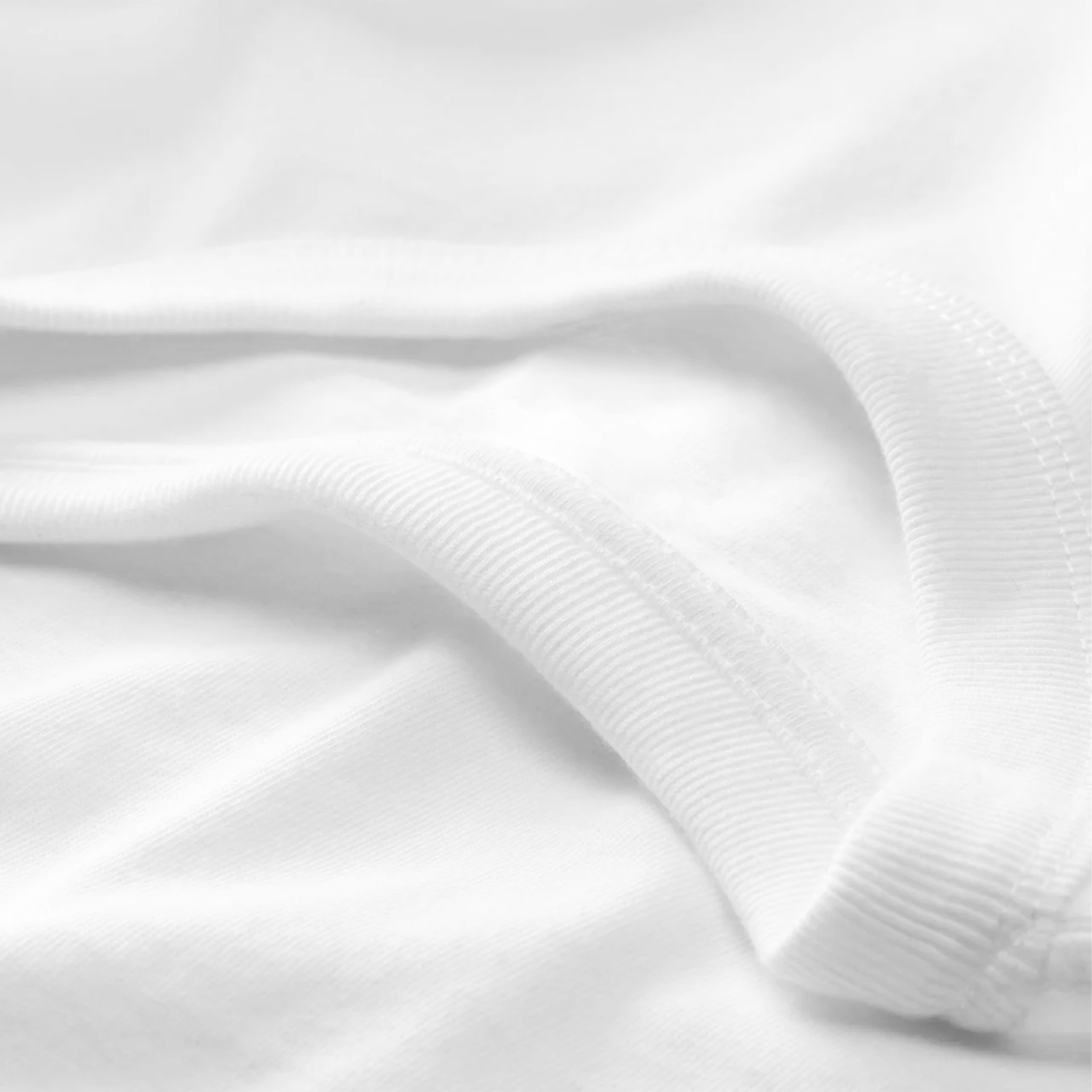 Soft breathable cotton crew neck t-shirt fine stitching texture detail